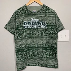 Disney Animal Kingdom Green Striped Aztec Tribal All Over Print Tee‎ Medium